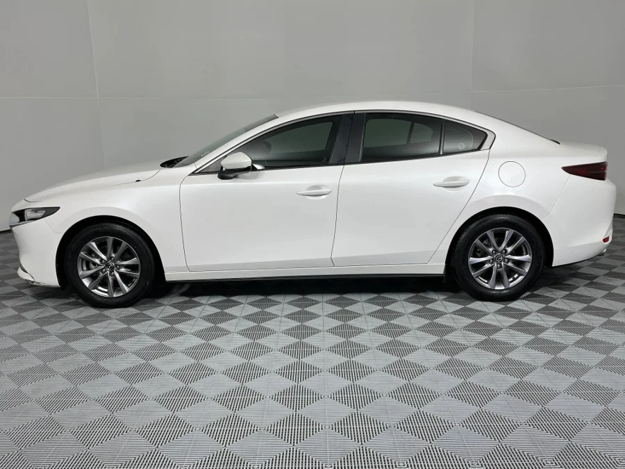 Used 2021 Mazda Mazda3 sedan 1.5 Dynamic auto - WeBuyCars The Dome Used 2021 Mazda Mazda3 sedan 1.5 Dynamic auto - WeBuyCars The Dome