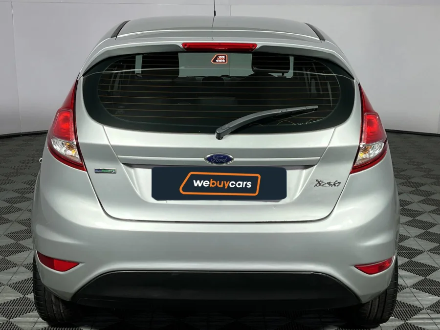 Preloaded Image 18