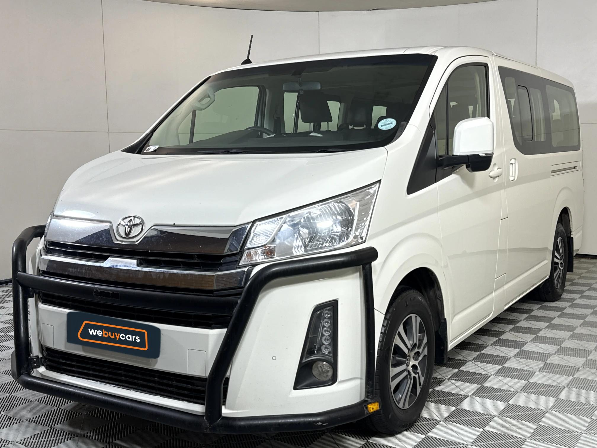 Used 2025 Toyota Quantum 2.8 LWB bus 11-seater GL