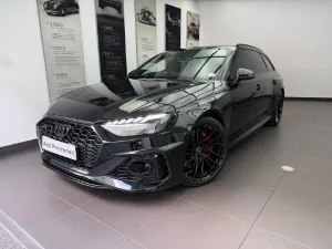Used 2025 Audi RS4 Avant quattro Used 2025 Audi RS4 Avant quattro