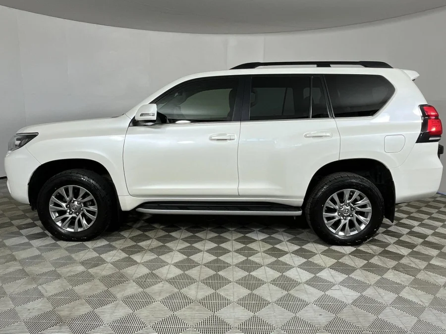 Used 2022 Toyota Land Cruiser Prado 2.8GD VX-L - WeBuyCars Montana
