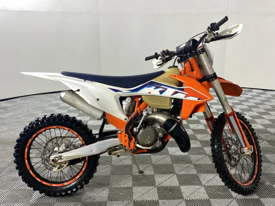 Used 2022 KTM XC 150 XC / Xc-W (tpi) - WeBuyCars The Dome Used 2022 KTM XC 150 XC / Xc-W (tpi) - WeBuyCars The Dome
