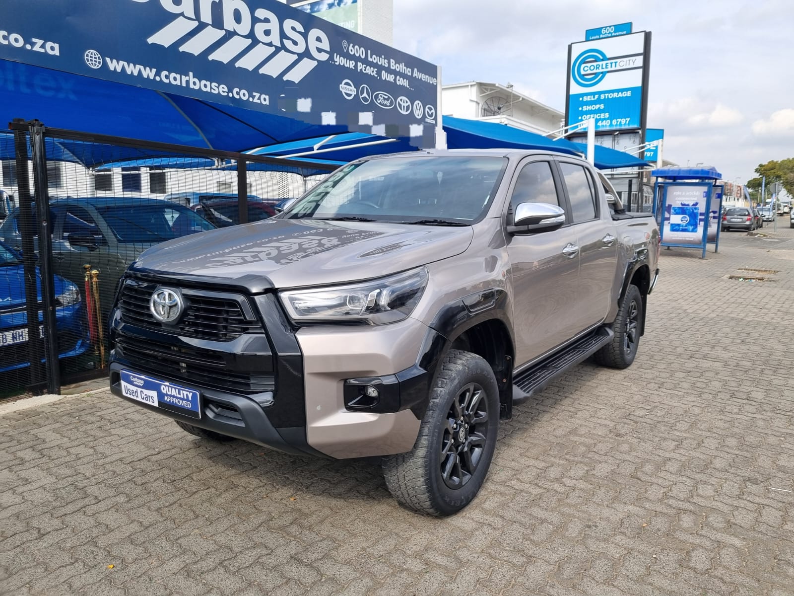Used 2017 Toyota Hilux 2.8GD-6 4x4 Raider auto