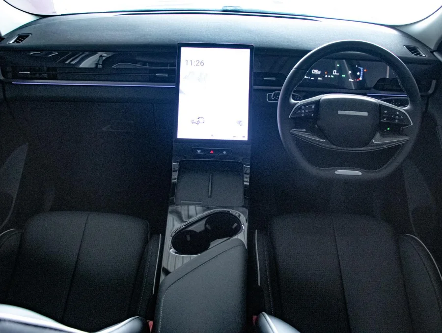 Preloaded Image 3