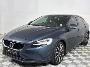 Used 2019 Volvo V40 D3 Momentum Used 2019 Volvo V40 D3 Momentum