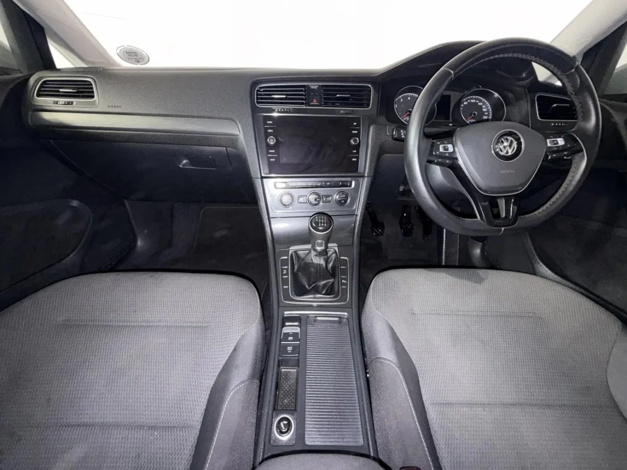 Used 2018 Volkswagen Golf 1.0TSI Comfortline - WeBuyCars Durban Used 2018 Volkswagen Golf 1.0TSI Comfortline - WeBuyCars Durban