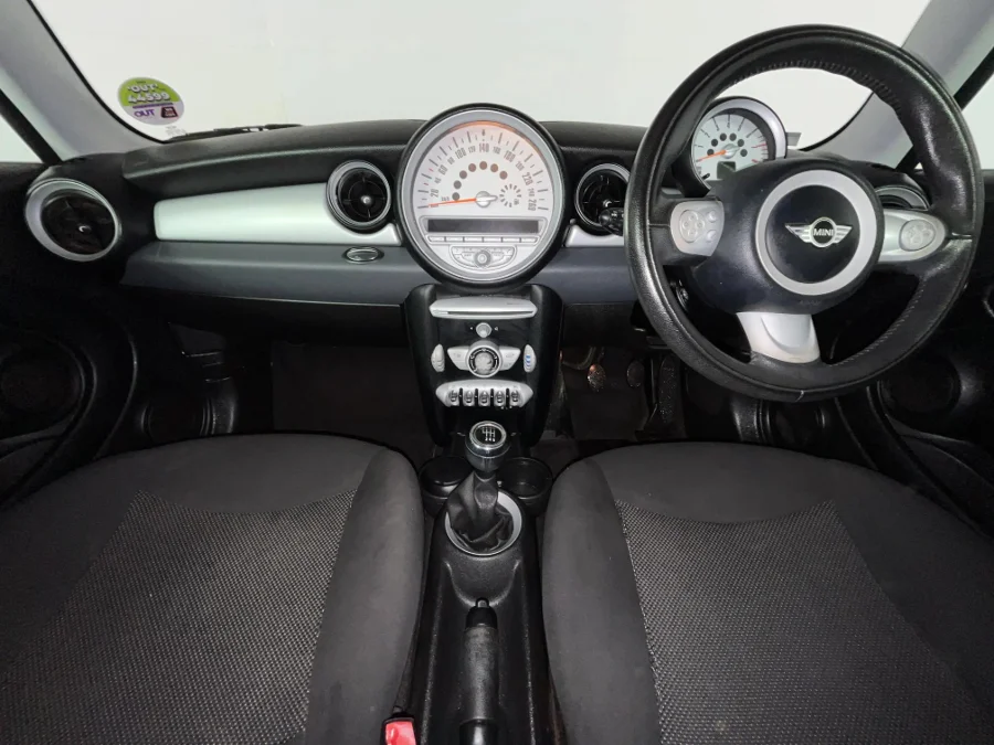 Used 2009 MINI Hatch Cooper - WeBuyCars Durban Used 2009 MINI Hatch Cooper - WeBuyCars Durban