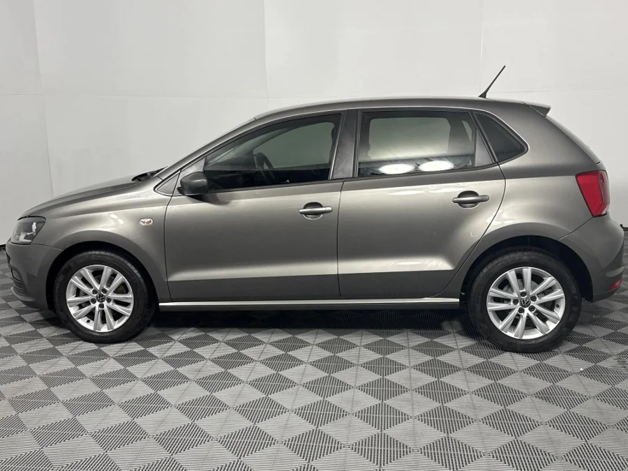 Used 2022 Volkswagen Polo Vivo hatch 1.4 Comfortline - WeBuyCars Lansdowne