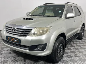 Used 2013 Toyota Fortuner 3.0D-4D Limited auto Used 2013 Toyota Fortuner 3.0D-4D Limited auto