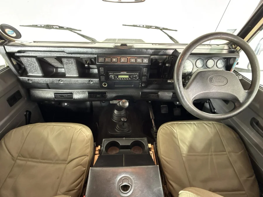 Used 2003 Land Rover Defender 110 2.5 Td5 County - WeBuyCars Mbombela Used 2003 Land Rover Defender 110 2.5 Td5 County - WeBuyCars Mbombela