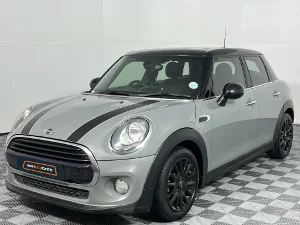 Used 2016 MINI Hatch Cooper Hatch 5-door Seven 7 Used 2016 MINI Hatch Cooper Hatch 5-door Seven 7