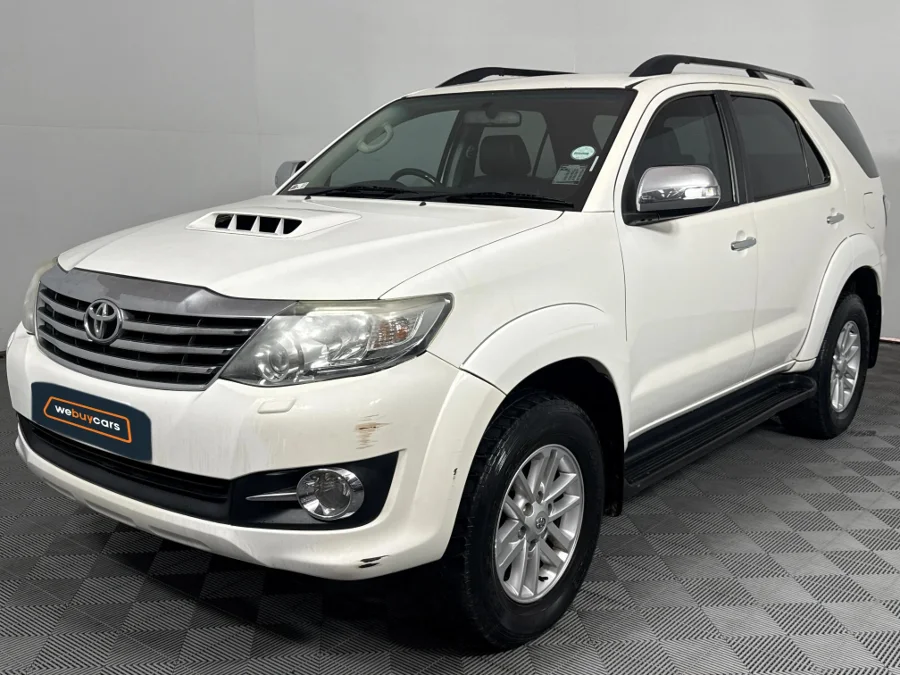 Used 2015 Toyota Fortuner 3.0D-4D Limited auto - WeBuyCars Lansdowne Used 2015 Toyota Fortuner 3.0D-4D Limited auto - WeBuyCars Lansdowne