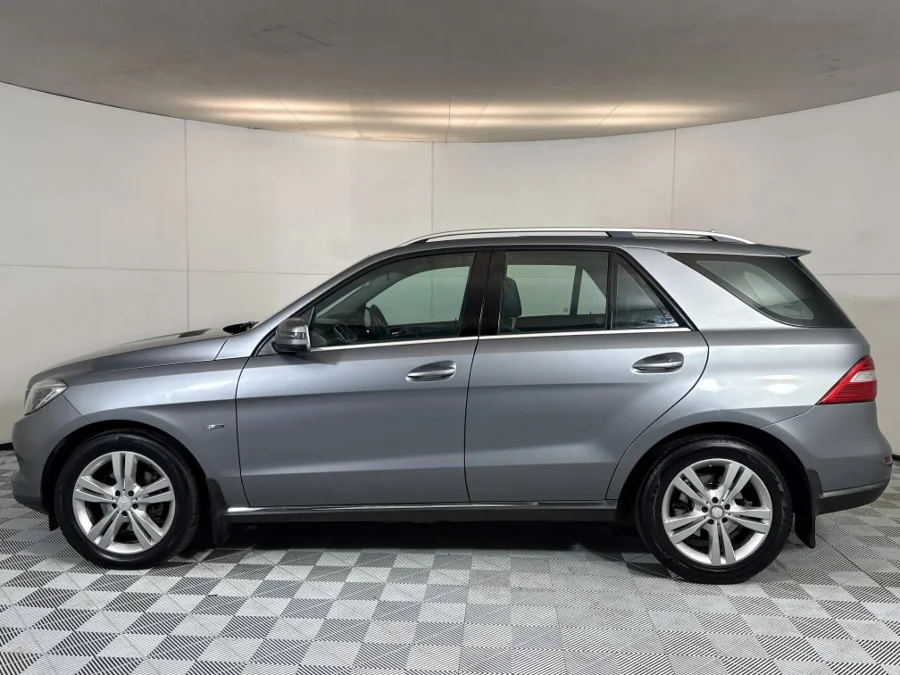 Used 2012 Mercedes-Benz ML 350 BlueTec - WeBuyCars Midstream Used 2012 Mercedes-Benz ML 350 BlueTec - WeBuyCars Midstream