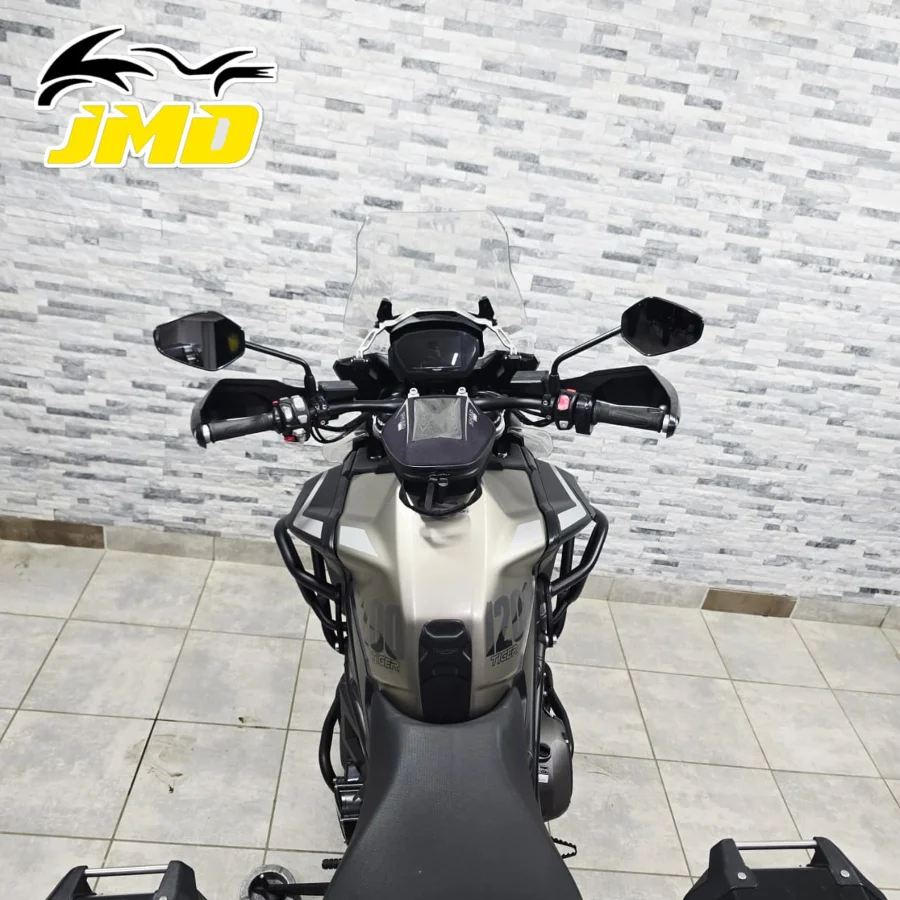 Preloaded Image 9
