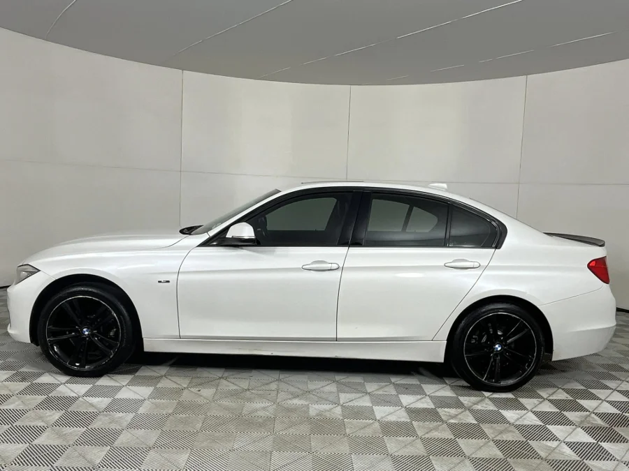 Used 2012 BMW 3 Series 328i Sport sports-auto - WeBuyCars Polokwane Used 2012 BMW 3 Series 328i Sport sports-auto - WeBuyCars Polokwane