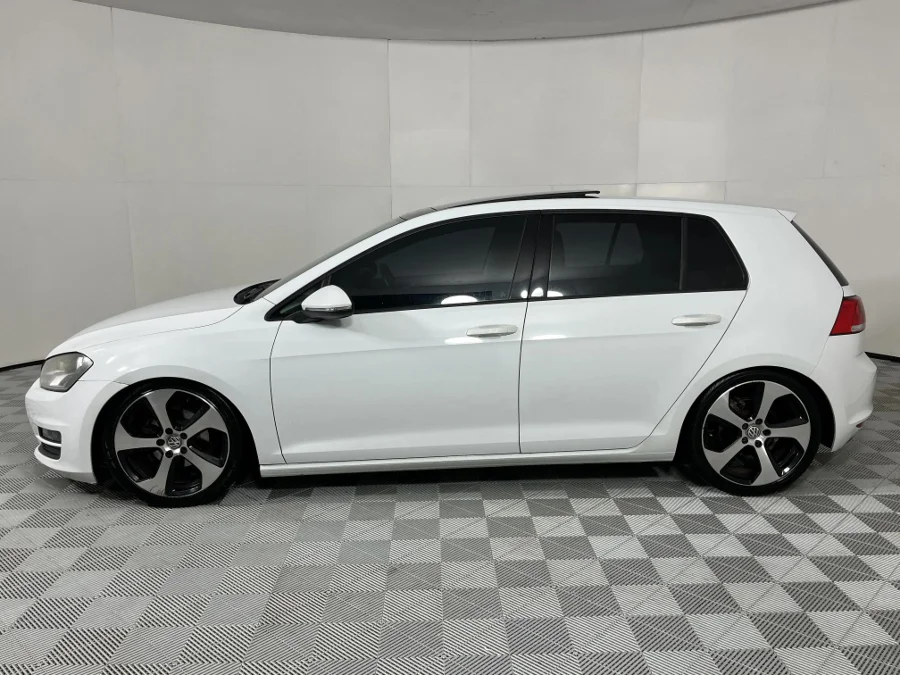 Used 2014 Volkswagen Golf 1.2TSI Trendline - WeBuyCars Gqeberha Used 2014 Volkswagen Golf 1.2TSI Trendline - WeBuyCars Gqeberha