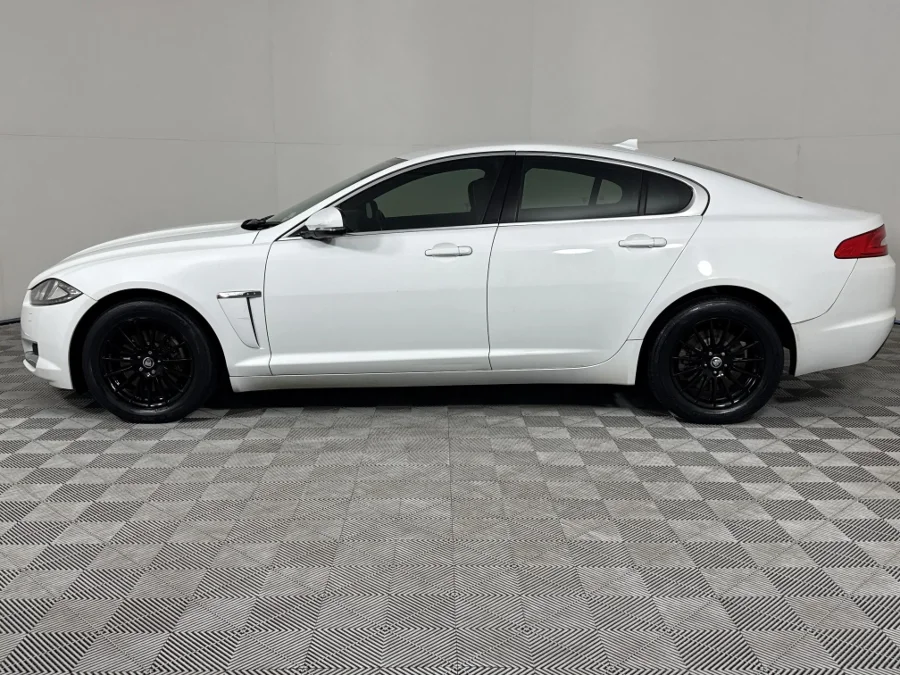 Used 2013 Jaguar XF 2.2D Luxury - WeBuyCars Vereeniging