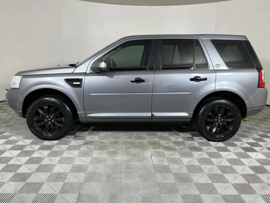 Used 2013 Land Rover Freelander 2 SD4 SE - WeBuyCars The Dome Used 2013 Land Rover Freelander 2 SD4 SE - WeBuyCars The Dome