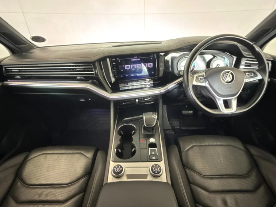 Used 2019 Volkswagen Touareg V6 TDI Executive R-Line - WeBuyCars Midstream Used 2019 Volkswagen Touareg V6 TDI Executive R-Line - WeBuyCars Midstream
