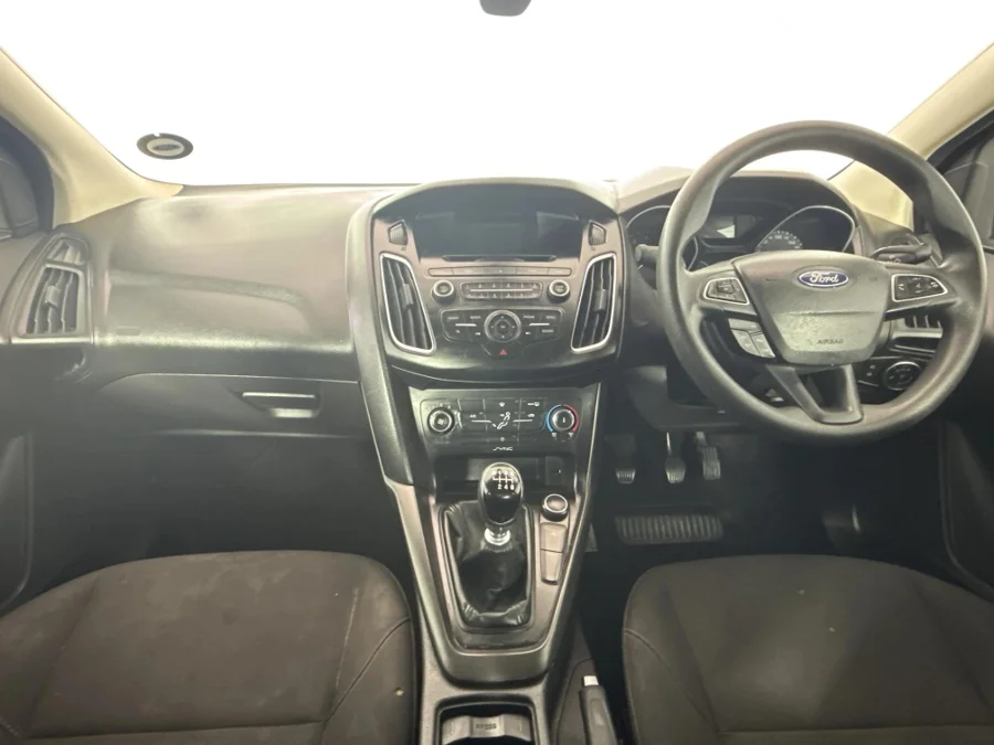Used 2017 Ford Focus sedan 1.5T Trend - WeBuyCars Richmond Used 2017 Ford Focus sedan 1.5T Trend - WeBuyCars Richmond