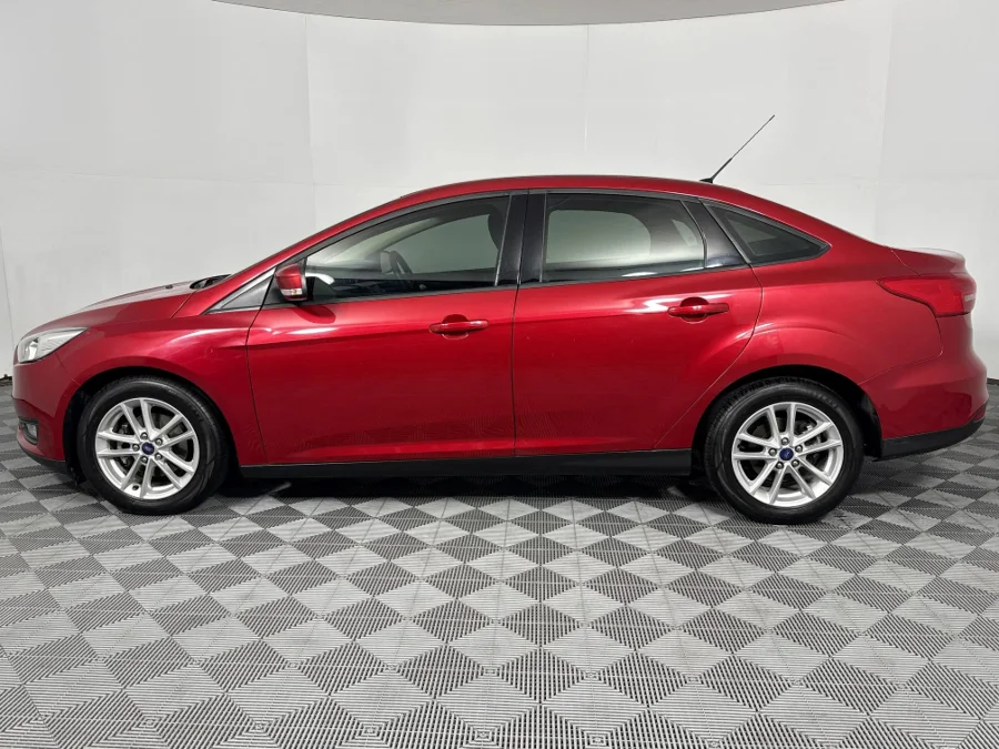 Used 2017 Ford Focus sedan 1.5T Trend - WeBuyCars Richmond Used 2017 Ford Focus sedan 1.5T Trend - WeBuyCars Richmond