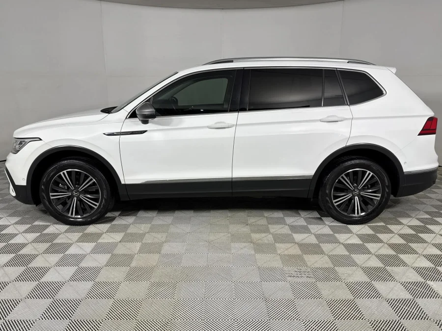 Used 2023 Volkswagen Tiguan Allspace 2.0TSI 4Motion Style - WeBuyCars Silverlakes Used 2023 Volkswagen Tiguan Allspace 2.0TSI 4Motion Style - WeBuyCars Silverlakes