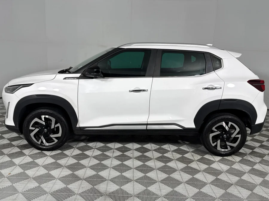 Used 2023 Nissan Magnite 1.0 Turbo Acenta Plus auto - WeBuyCars Lansdowne
