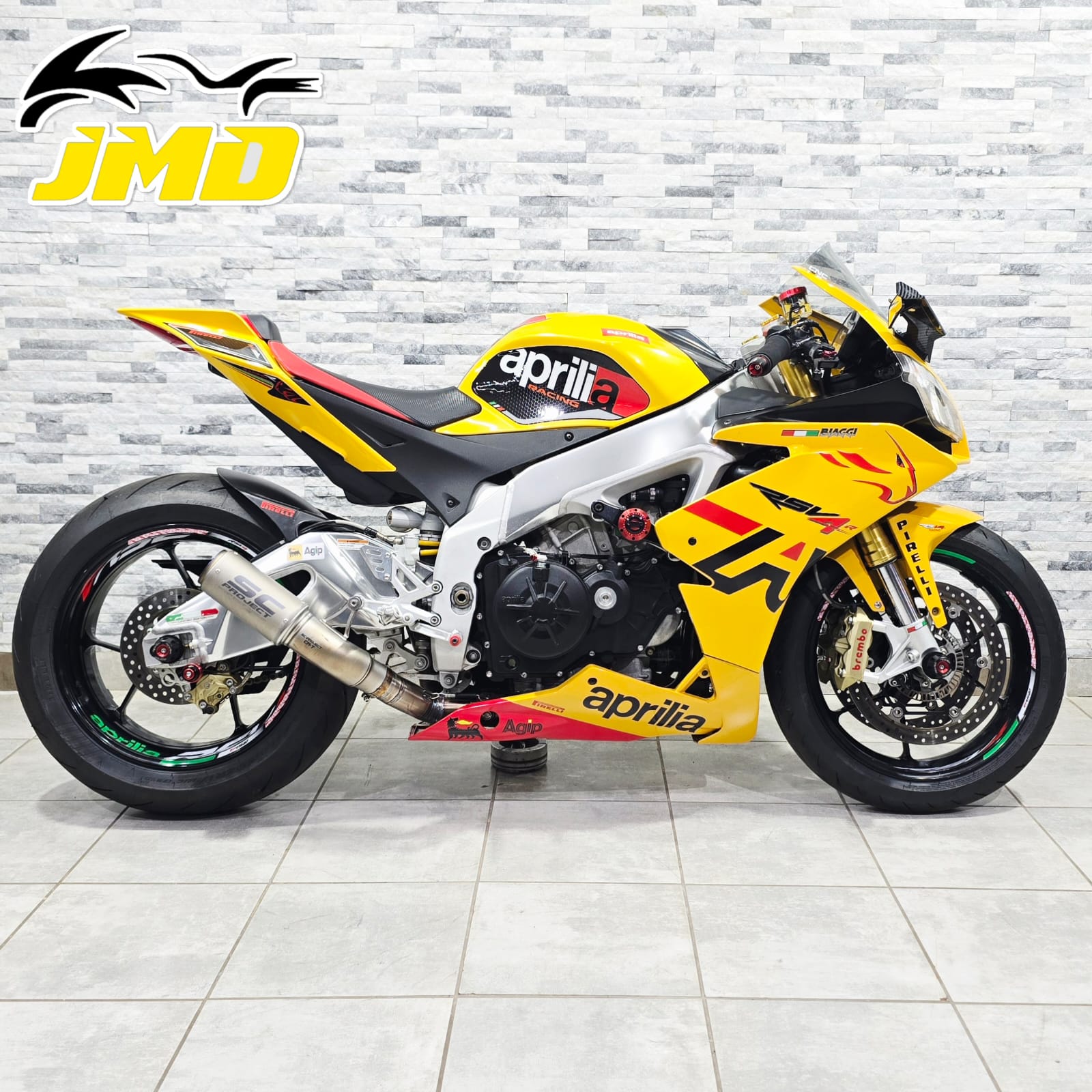2013 APRILIA RSV4