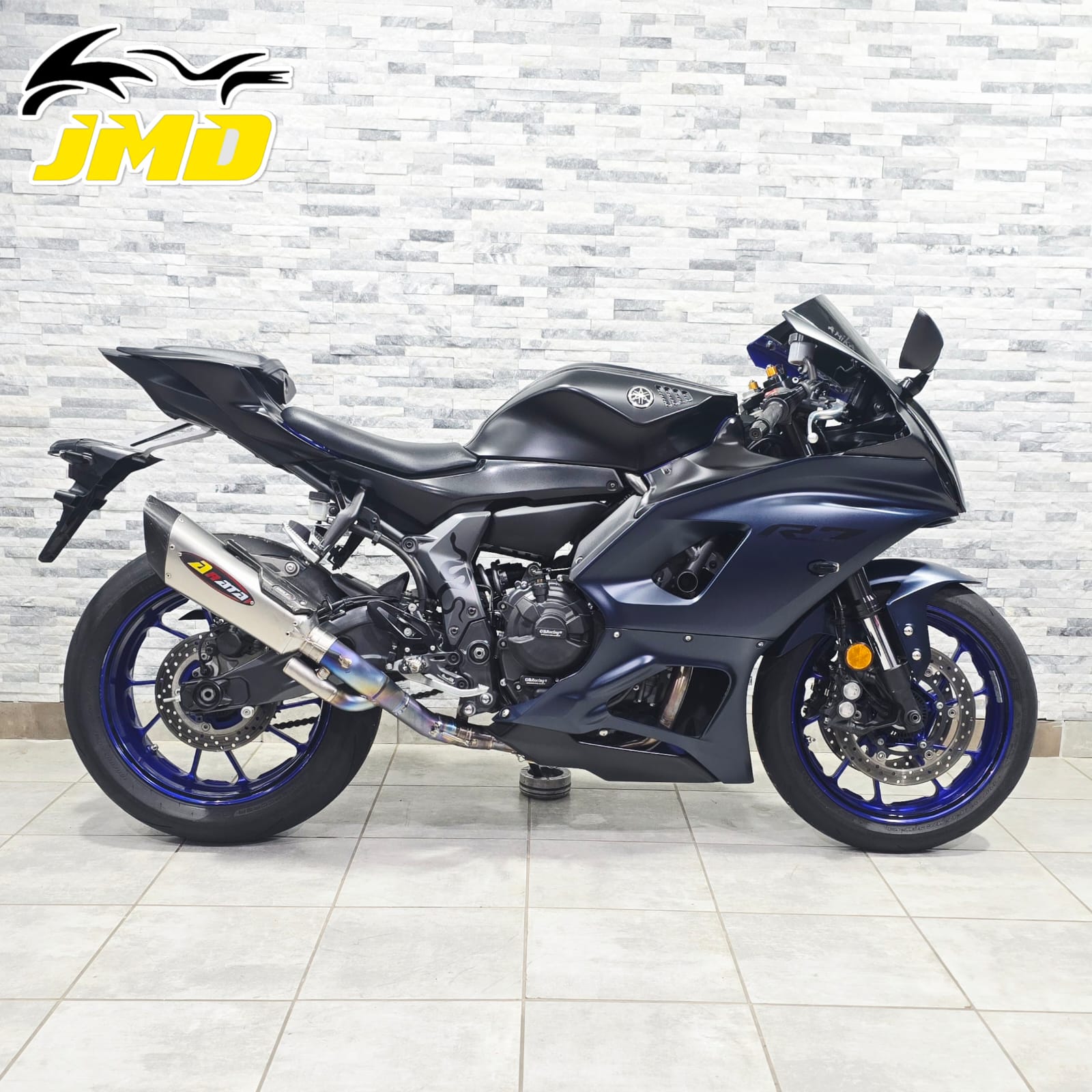 2022 YAMAHA YZF-R7