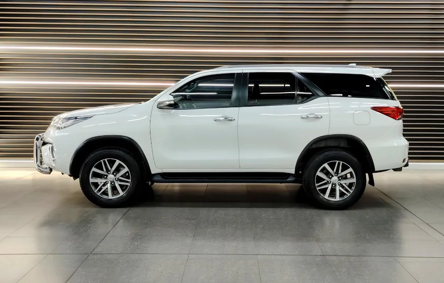 Used 2017 Toyota Fortuner 2.8GD-6 auto - BOTHA AND DEYSEL EXECUTIVE MOTORS