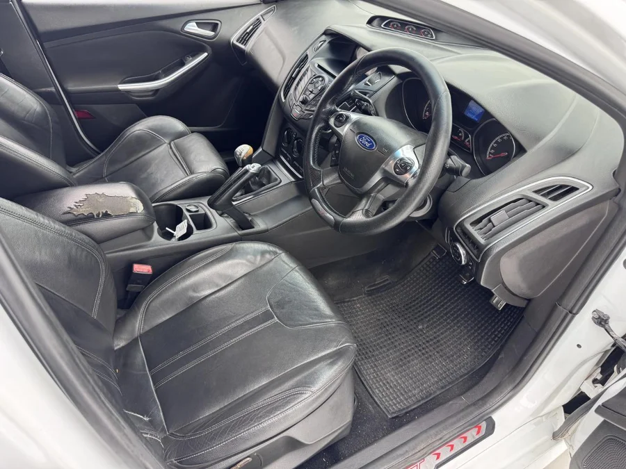 Used 2014 Ford Focus ST 1 - EBK Auto Used 2014 Ford Focus ST 1 - EBK Auto