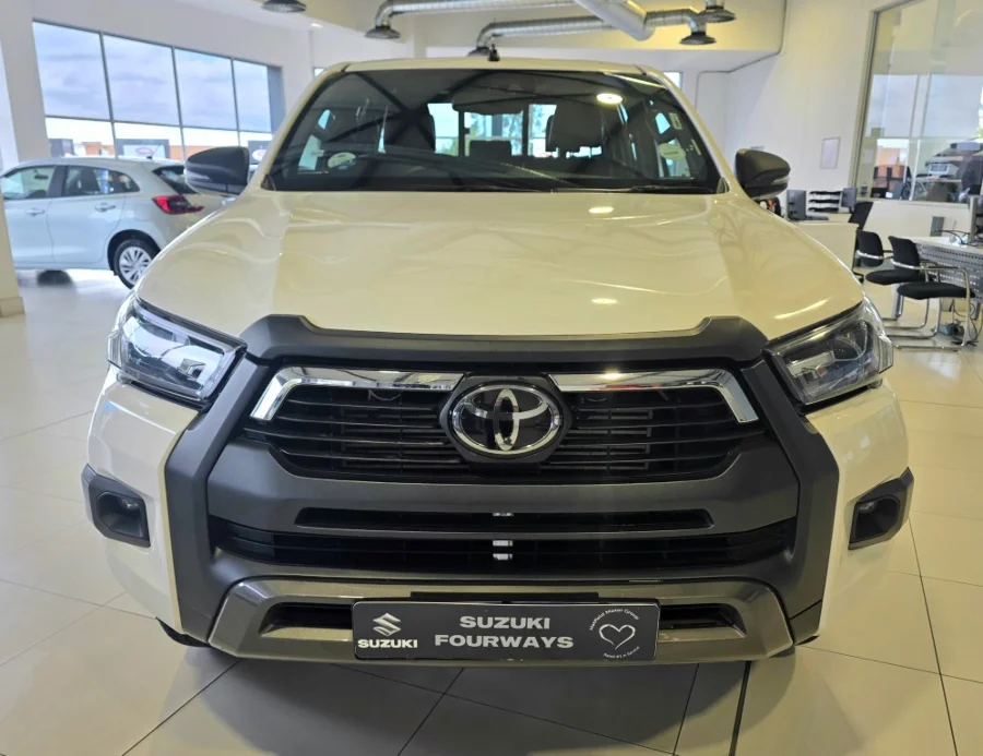 Used 2025 Toyota Hilux 2.8GD-6 double cab Legend RS auto - Suzuki Fourways Used 2025 Toyota Hilux 2.8GD-6 double cab Legend RS auto - Suzuki Fourways