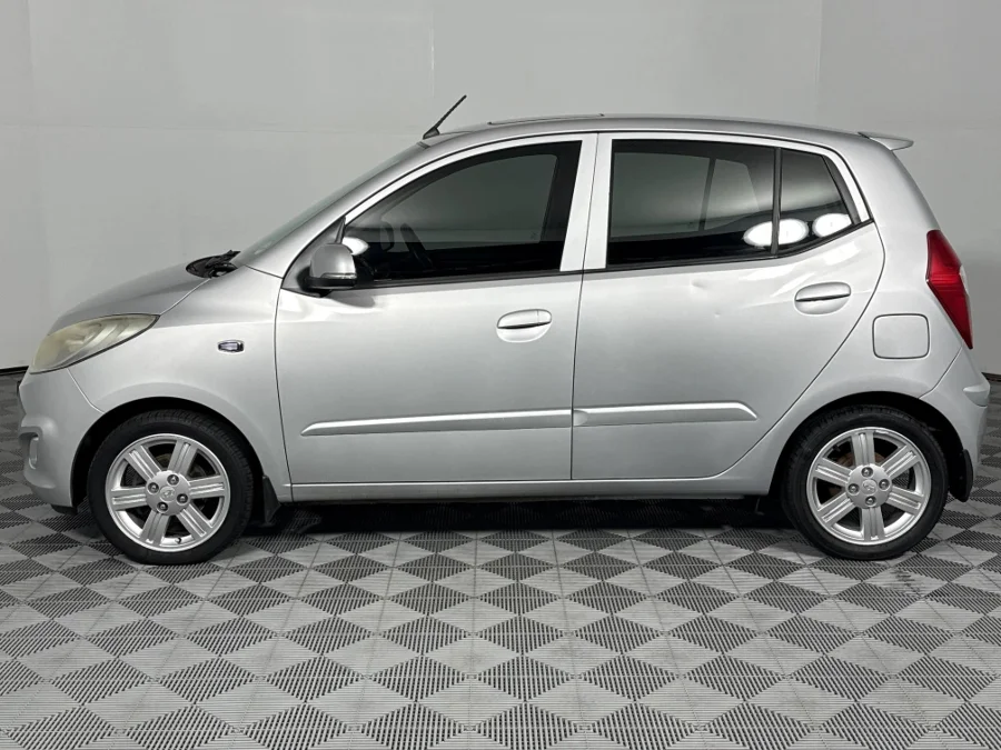 Used 2013 Hyundai i10 1.25 Glide Limited Edition - WeBuyCars Richmond Used 2013 Hyundai i10 1.25 Glide Limited Edition - WeBuyCars Richmond