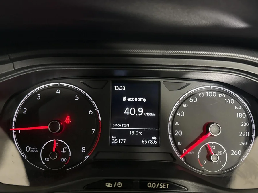 Used 2023 Volkswagen Polo sedan 1.6 Life manual - WeBuyCars Midstream
