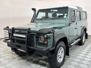 Used 2010 Land Rover Defender 110 TD multi-purpose Used 2010 Land Rover Defender 110 TD multi-purpose