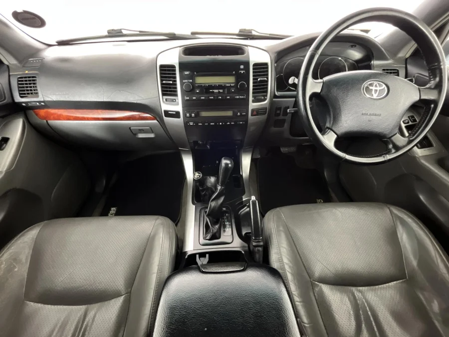Used 2005 Toyota Land Cruiser Prado 4.0 VX - WeBuyCars Montana Used 2005 Toyota Land Cruiser Prado 4.0 VX - WeBuyCars Montana