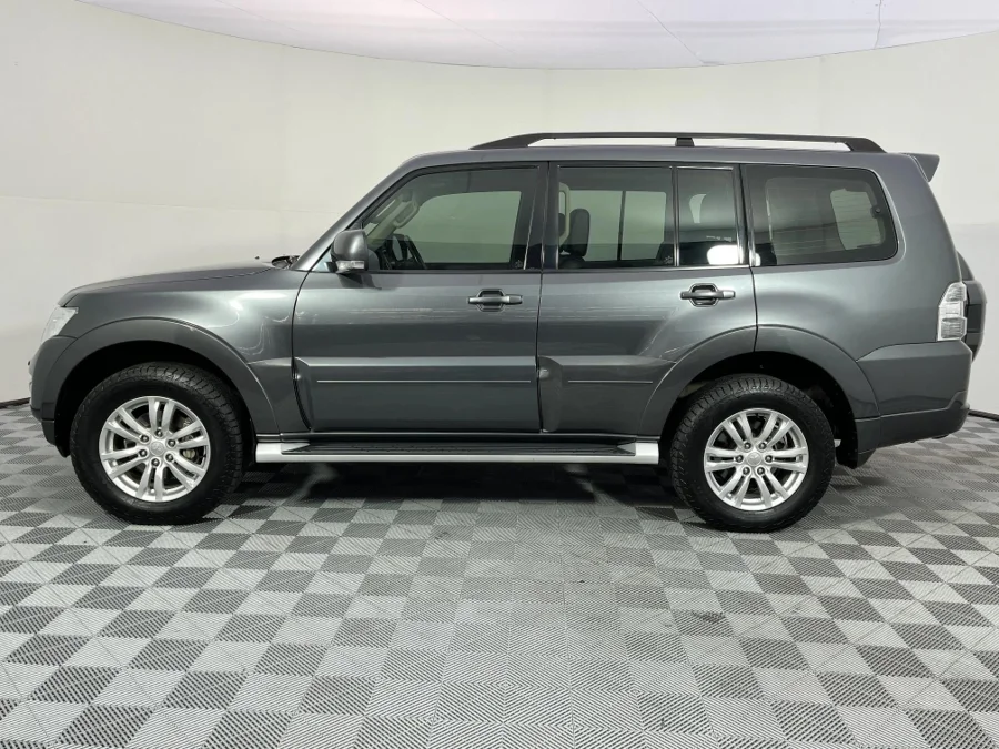 Used 2019 Mitsubishi Pajero 5-door 3.2DI-D GLS Exceed Pajero Legend Limited Edition 100 - WeBuyCars Germiston