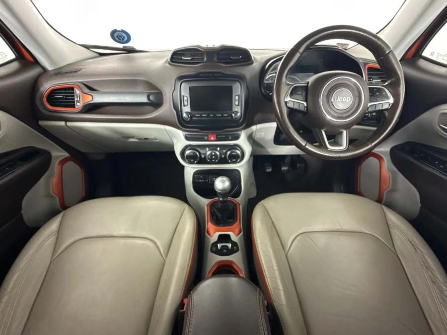 Used 2015 Jeep Renegade 1.4L T Limited - WeBuyCars The Dome Used 2015 Jeep Renegade 1.4L T Limited - WeBuyCars The Dome