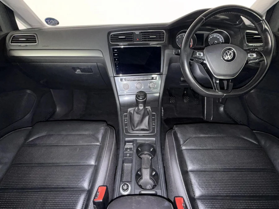 Used 2019 Volkswagen Golf 1.0TSI Comfortline - WeBuyCars Durban Used 2019 Volkswagen Golf 1.0TSI Comfortline - WeBuyCars Durban