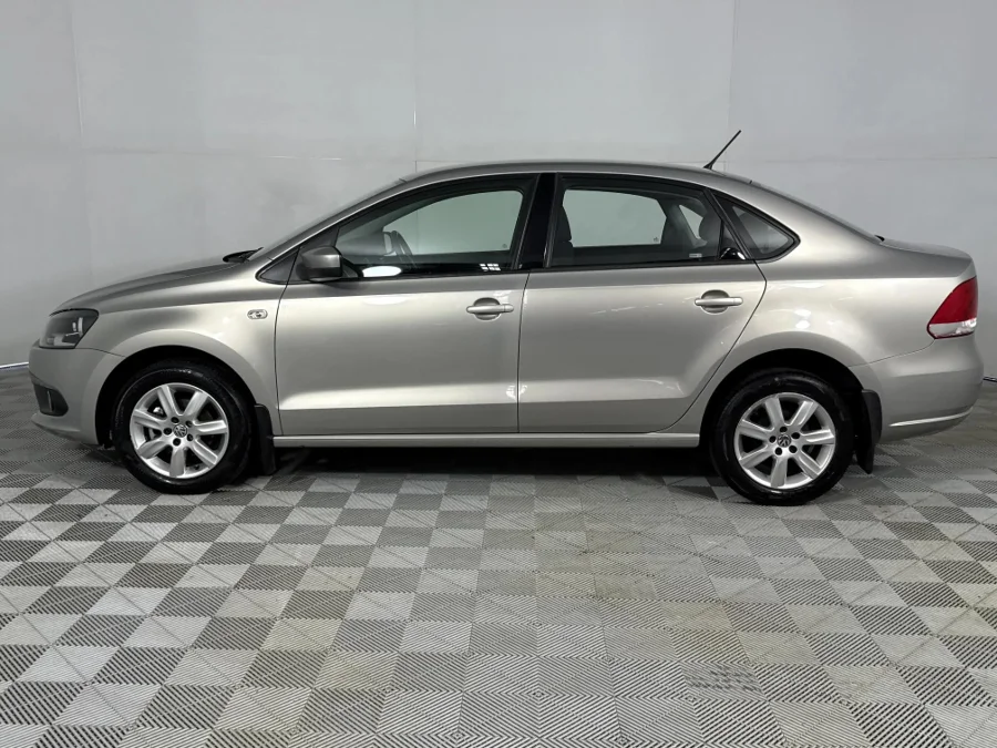 Used 2013 Volkswagen Polo sedan 1.6 Comfortline - WeBuyCars Silverlakes