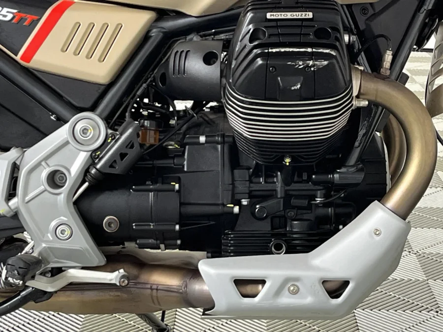 Used 2021 Moto Guzzi V85 V 85 TT - WeBuyCars Silverlakes