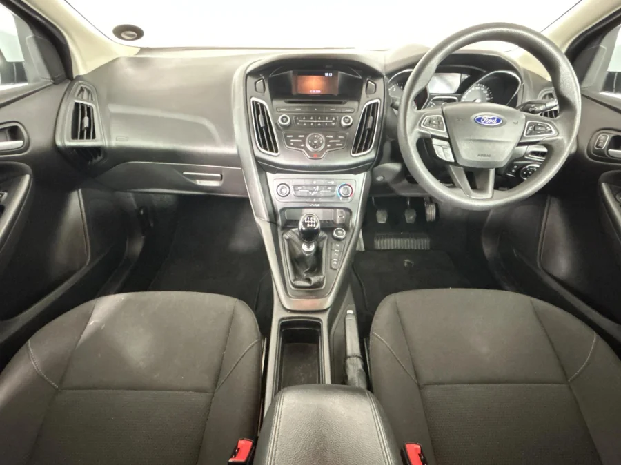 Used 2016 Ford Focus sedan 1.0T Trend - WeBuyCars Richmond