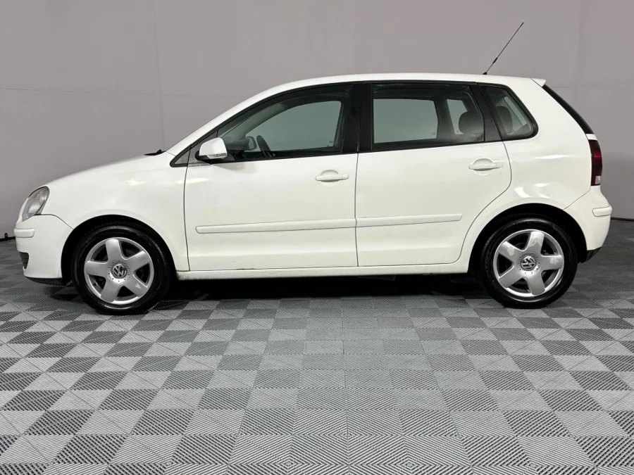 Used 2005 Volkswagen Polo 1.6 Trendline - WeBuyCars Lansdowne