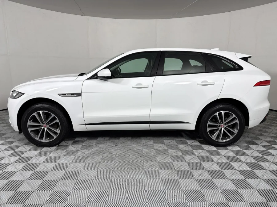 Used 2017 Jaguar F-Pace 20d AWD Chequered Flag - WeBuyCars The Dome