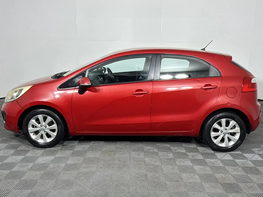 Used 2013 Kia Rio hatch 1.4 auto - WeBuyCars Witbank Used 2013 Kia Rio hatch 1.4 auto - WeBuyCars Witbank