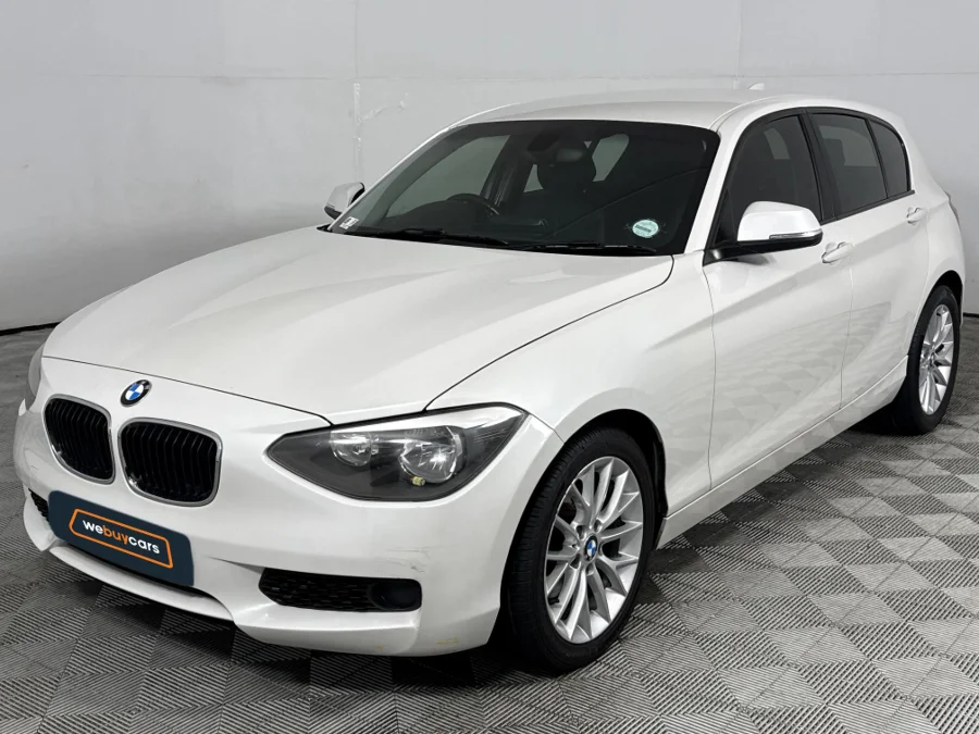 Used 2013 BMW 1 Series 118i 5-door auto - WeBuyCars Lansdowne Used 2013 BMW 1 Series 118i 5-door auto - WeBuyCars Lansdowne