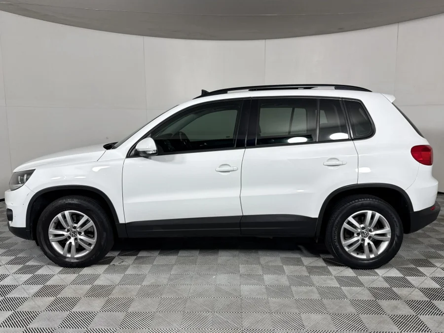 Used 2015 Volkswagen Tiguan 2.0TDI 4Motion Trend&Fun - WeBuyCars Riverhorse Used 2015 Volkswagen Tiguan 2.0TDI 4Motion Trend&Fun - WeBuyCars Riverhorse