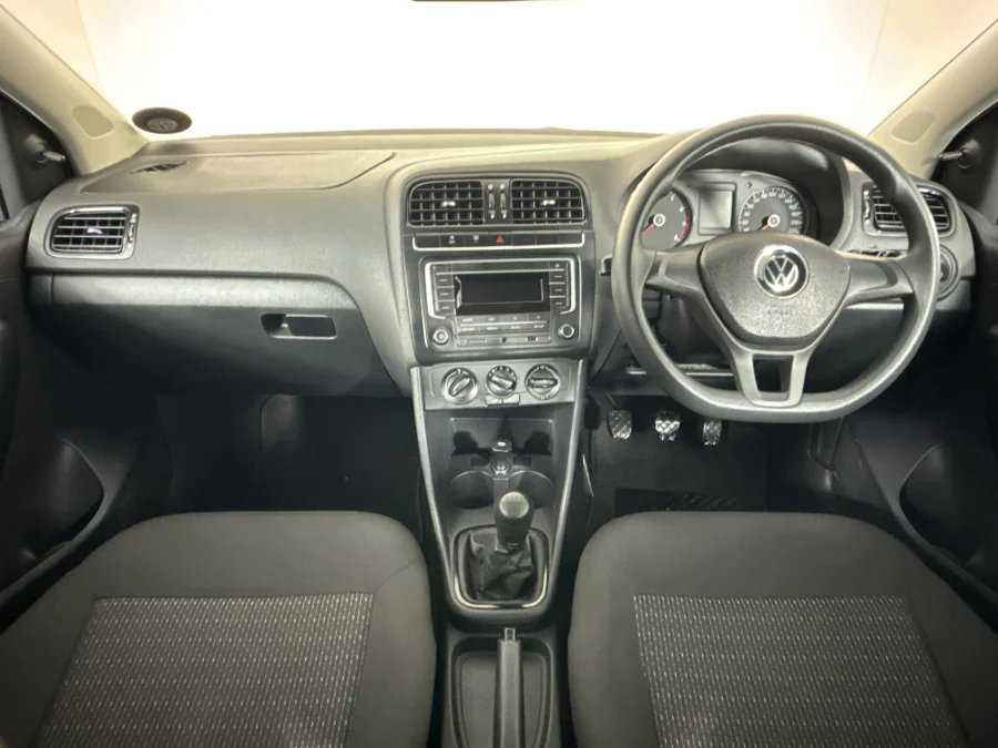 Used 2024 Volkswagen Polo Vivo hatch 1.4 Trendline - WeBuyCars George