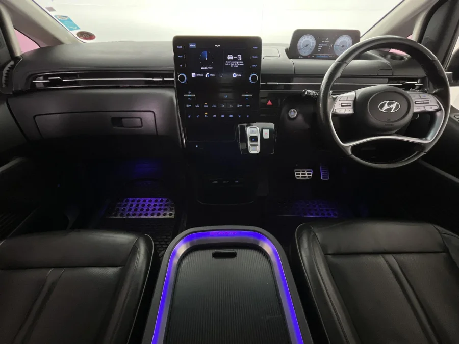 Used 2022 Hyundai Staria 2.2D Luxury - WeBuyCars Montana Used 2022 Hyundai Staria 2.2D Luxury - WeBuyCars Montana