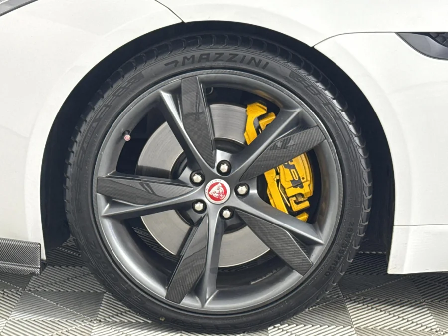 Used 2016 Jaguar F-Type R coupe - WeBuyCars George